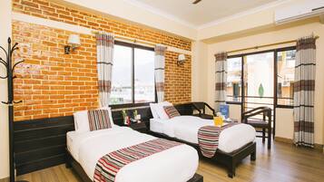 Suite, 1 Double Bed, Non Smoking | Free WiFi