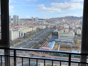 Deluxe Twin Room | Premium bedding, desk, laptop workspace, blackout drapes - ibis Weihai Oriental New Ground  Hotel (Weihai)