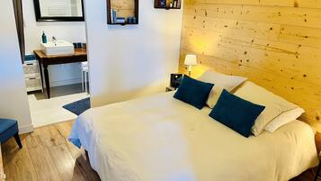 1 habitación, ropa de cama de alta calidad y decoración personalizada