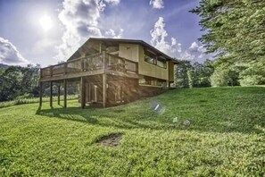 Exterior - MR04-Amazing Views! Close to skiing! Pets ok! Hot tub! (Canaan Valley)