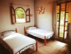 Standard Twin Room, 2 Single Beds, Non Smoking