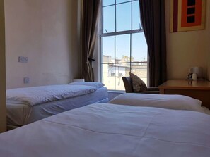 Free WiFi - Blue Horseshoe - Hostel (Dublin)