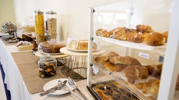 Desayuno buffet incluido todos los días