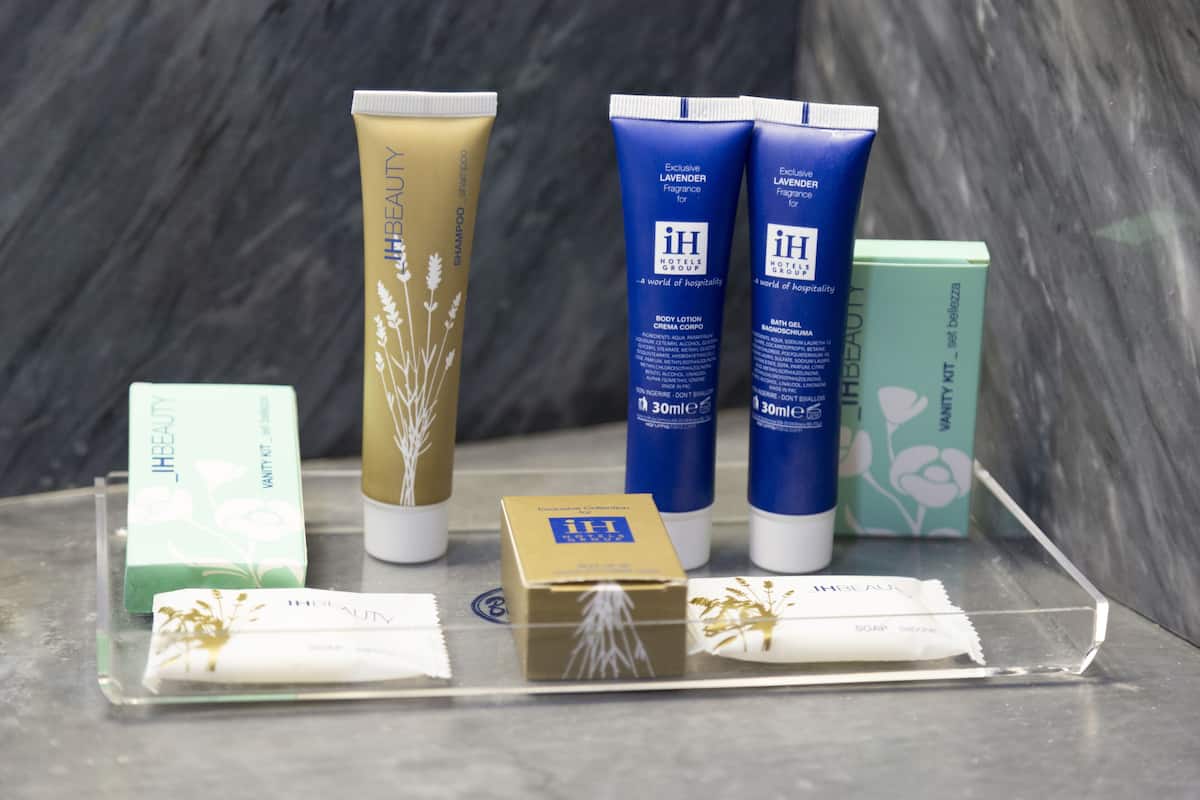 shower, free toiletries, hair dryer, slippers