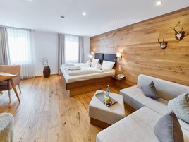 Deluxe Double Room | In-room safe, blackout drapes, soundproofing, iron/ironing board