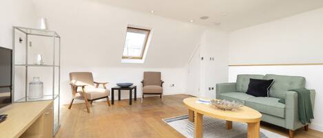 Télévision, espaces bureaux