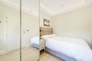 Luxury Apartment, 2 Bedrooms, Non Smoking, Garden View