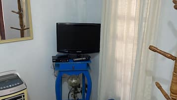 Standard Double Room | 1 bedroom, free WiFi, bed sheets, wheelchair access