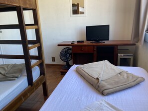 Standard Triple Room, Multiple Beds, City View
