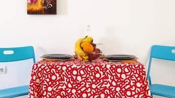 Apartment | In-room dining