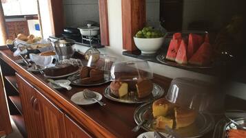 Desayuno buffet incluido todos los días