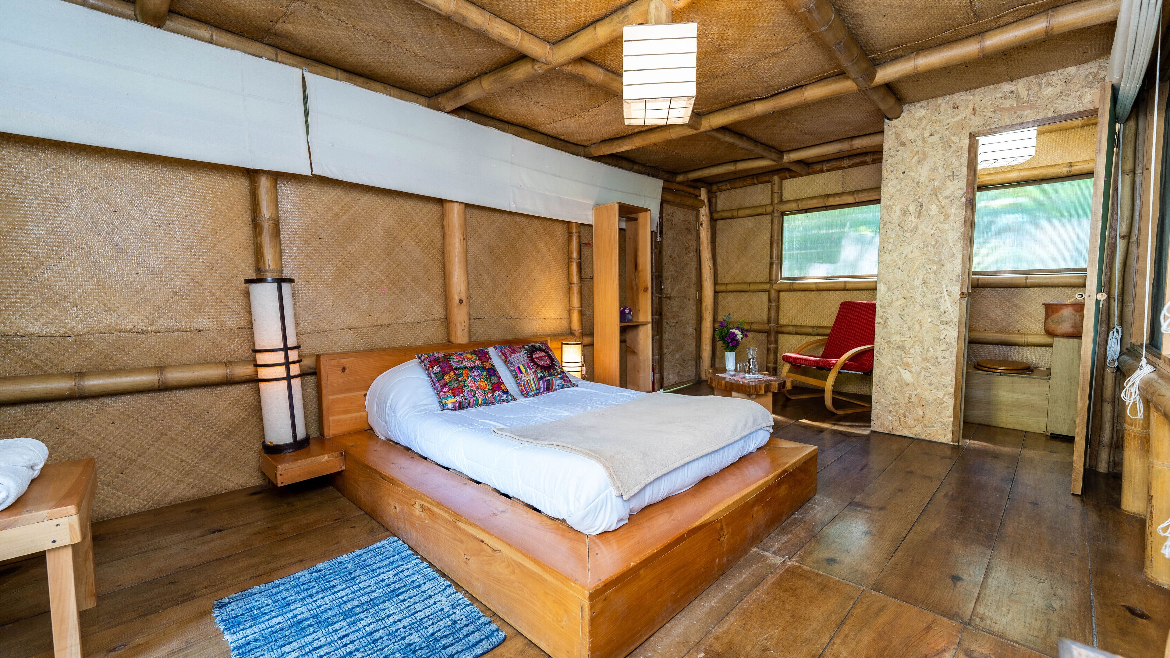 Bed sheets, wheelchair access