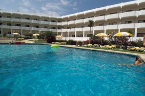 Outdoor pool - Eirasol by Portugalferias (Albufeira)