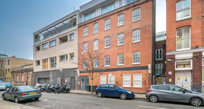 OYO Home Shoreditch Executive Deluxe 3 Bedroom