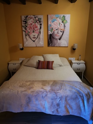 Quarto casal superior, acessível, suíte | Parte interna