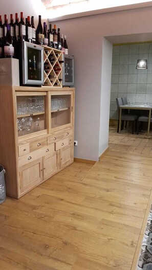 Bar (in der Unterkunft)