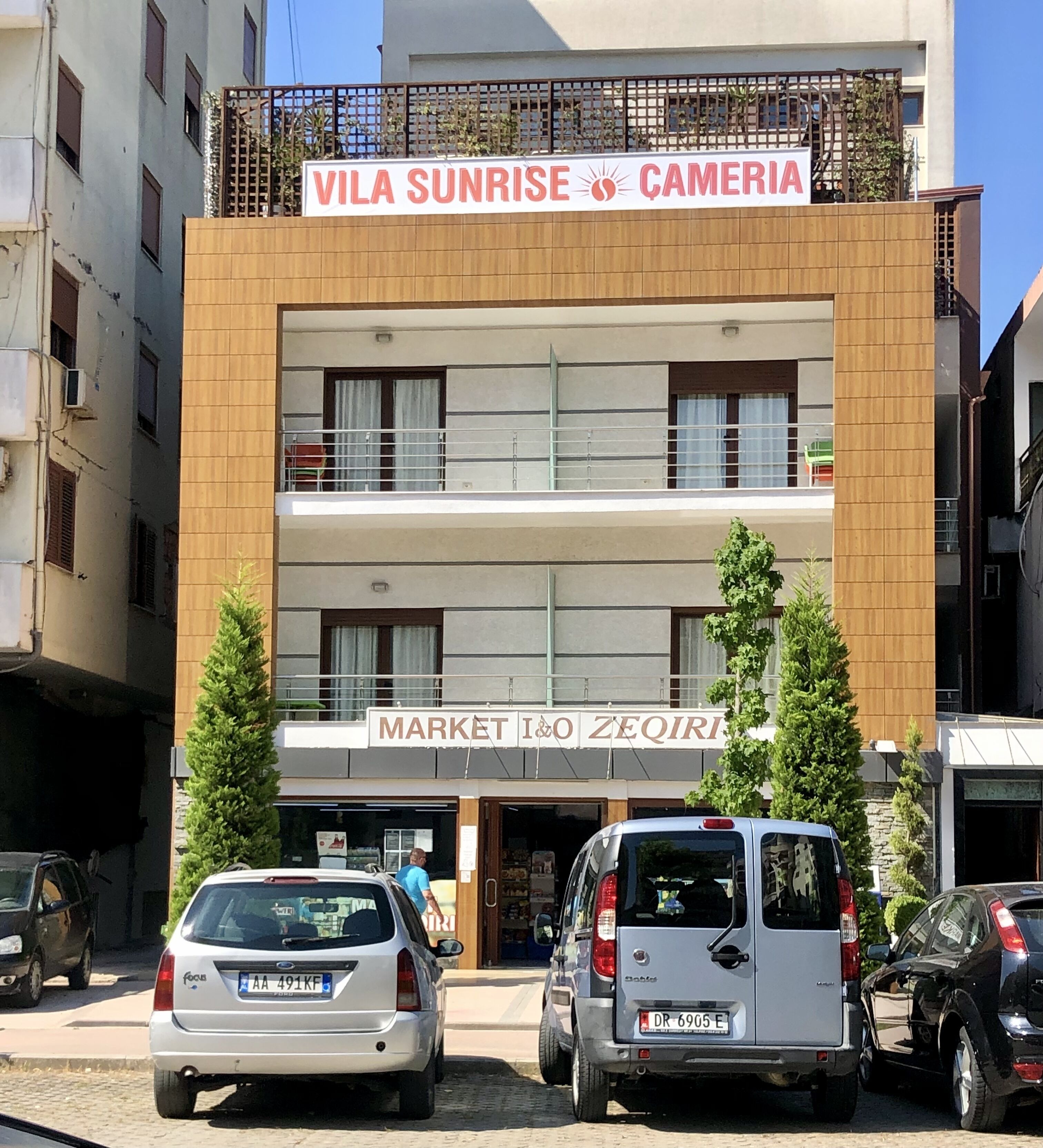 Facciata della struttura