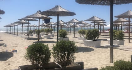 Sunrise Hotel Çameria