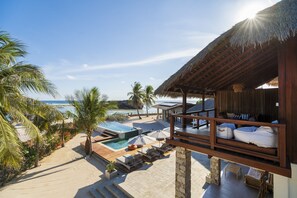 Deluxe Double Room, 2 Single Beds, Ocean View | Balcony view