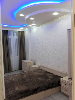 1 chambre, fer et planche à repasser, Wi-Fi, draps fournis