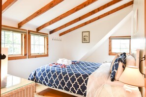 3 soverom, strykejern/-brett, wi-fi og sengetøy