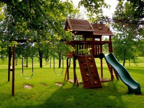 Doran Bay Resort - Iroquois - Cottage - 5