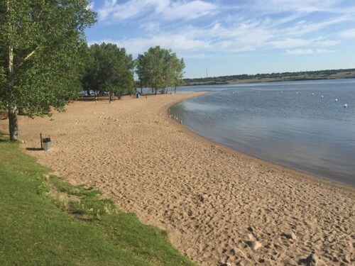 Last Mountain Getaways-Units #1+#2-Regina Beach, Sk