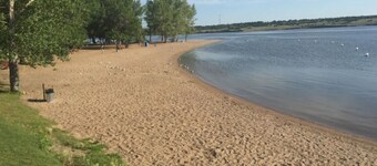 Last Mountain Getaways-Units #1+#2-Regina Beach, Sk