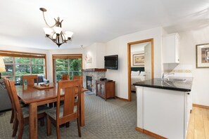 Interior - Ski-In/Out 2BR Condo w/ Pool & Hot Tubs (Whistler)