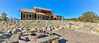 ~ 1 Mi to Downtown: Buena Vista Riverfront Escape!