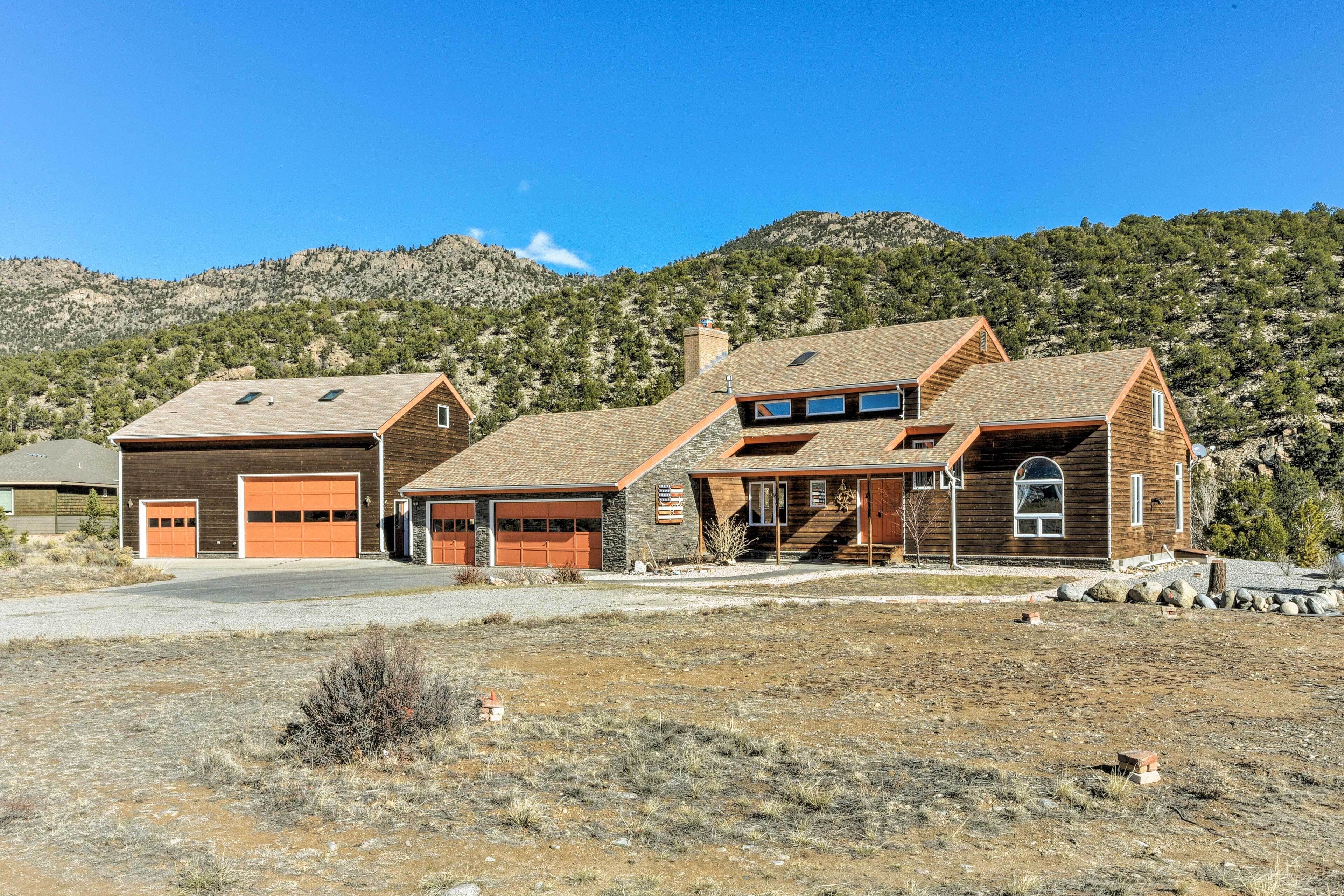Buena Vista Home On River ~ 1 Mi to Downtown!