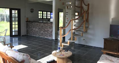 Location maison avec 3 chambres à Boiçucanga - janvier et carnaval.
