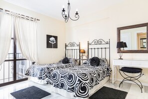 2 slaapkamers, een kluis op de kamer, een strijkplank/strijkijzer