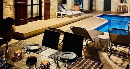 Private pool ★ BBQ area ★ Sea View