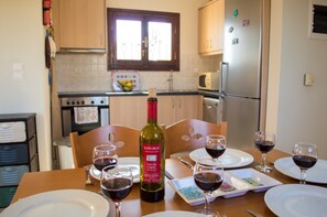 Fridge, microwave, oven, stovetop - Private pool ★ BBQ area ★ Sea View (Darmarohori)
