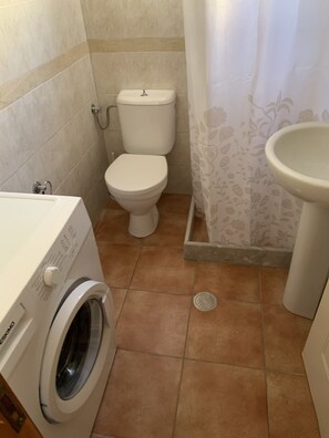 House | Bathroom