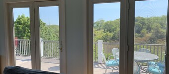 Peaceful, Breezy, Pet Friendly Getaway!