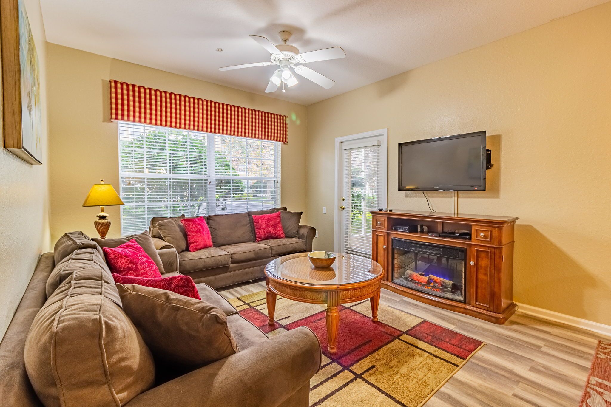 **L@@K** Windsor Hills Resort! ~ 3BD/2BA ~ Sleeps 7!