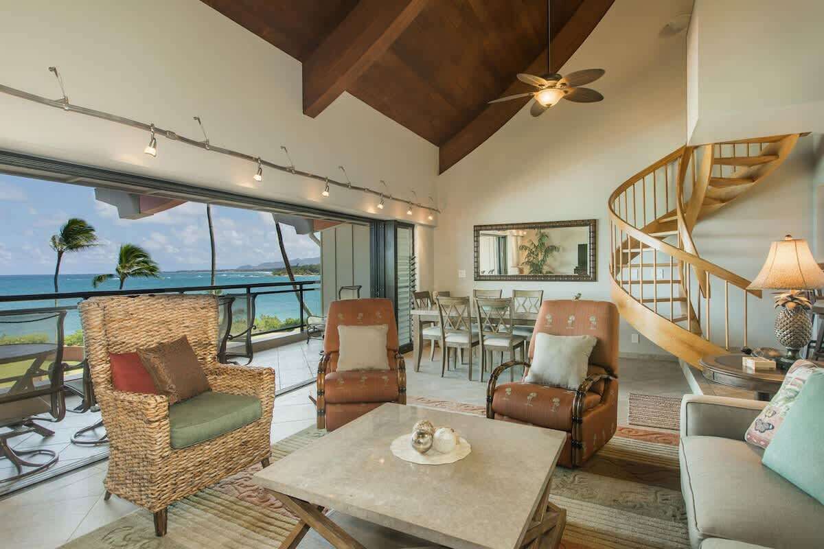 Een smart-tv en een kantoor