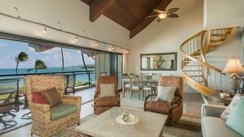 Een smart-tv en een kantoor