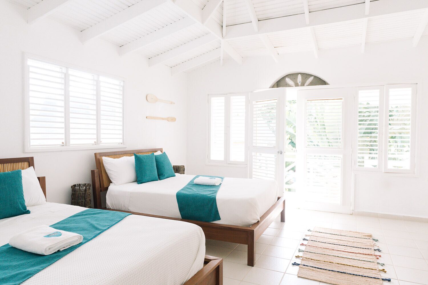 superior double room, multiple beds, non smoking, partial ocean view | 1 bedroom, desk, free wifi, bed sheets