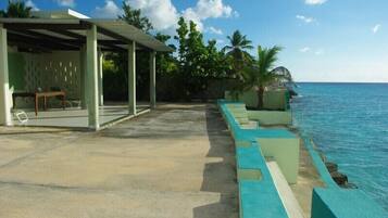 Sun deck