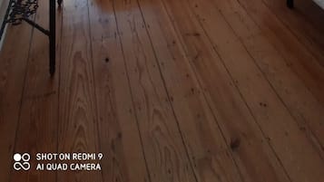 Superior Triple Room, Private Bathroom | Soundproofing, free WiFi, bed sheets