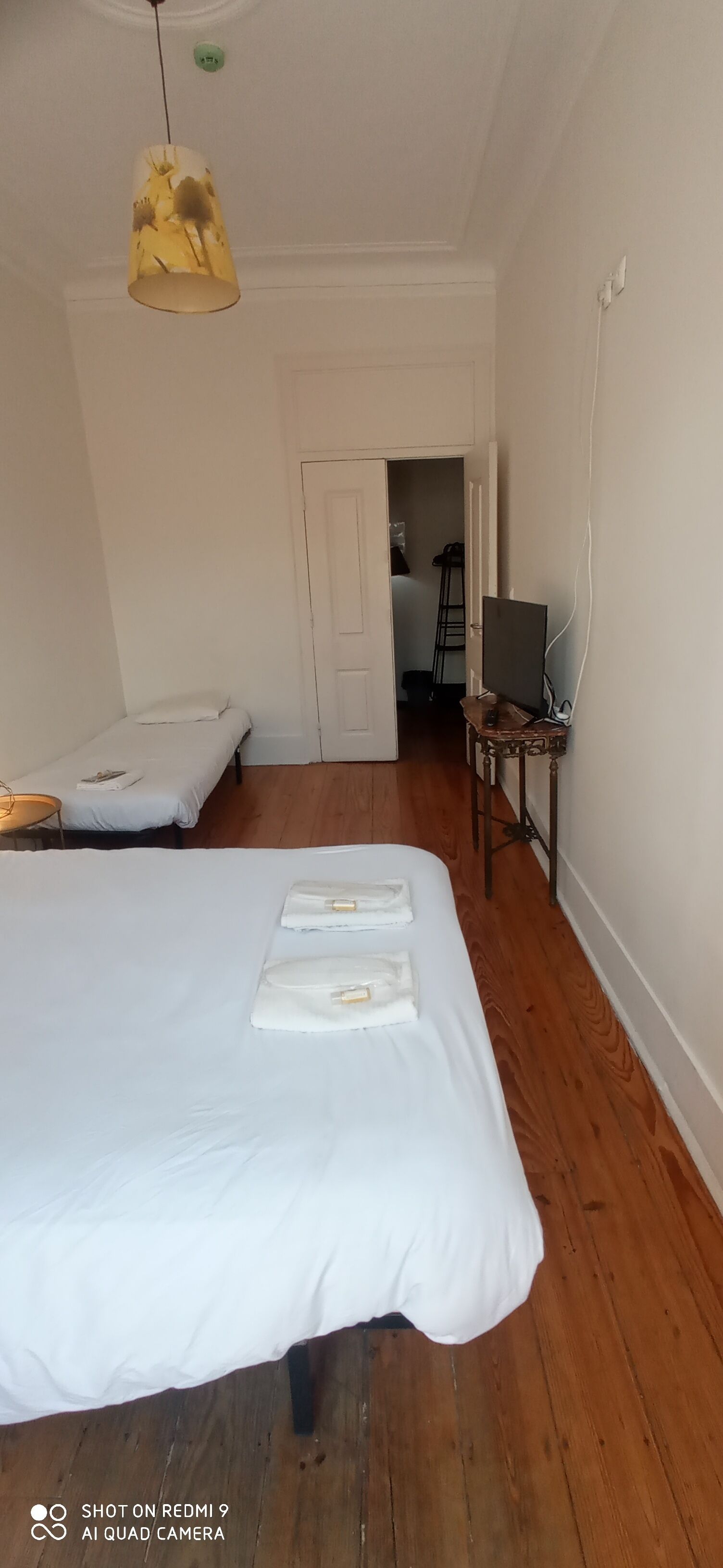 Photo - Happy at Chiado