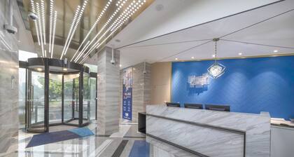 Holiday Inn Express Shanghai Gubei by IHG