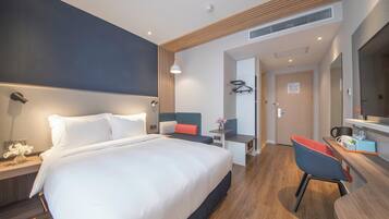 Caja de seguridad en la habitación, escritorio y insonorización