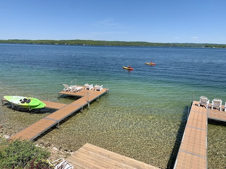 Paseos en kayak. Whaleback Inn
