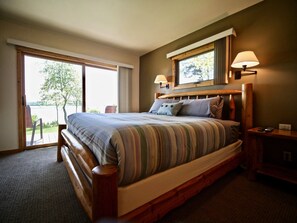 Habitación tradicional, 1 cama King size, para no fumadores, vista al lago | Escritorio, wifi gratis y ropa de cama