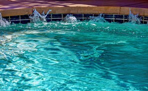Outdoor pool, a heated pool - Single level sleeps10, 4 bedroom open concept home with private swimming pool  (Avondale)