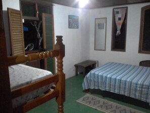 Wi-Fi de cortesia, roupa de cama